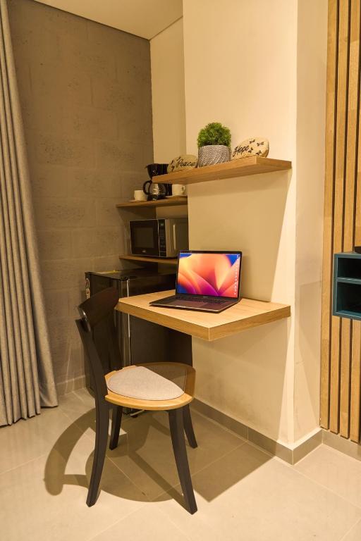 Premium ApartaSuite | Comfort in Medellín - 3