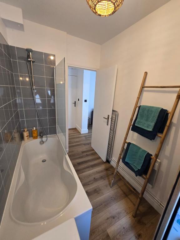 Adélise T2 cosy et lumineux au cœur de Malo-les-Bains - 2