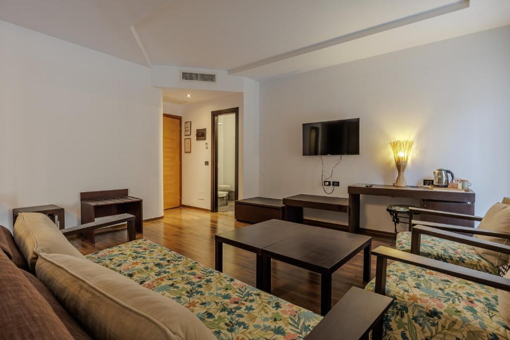 Hotel alla Grotta - 4