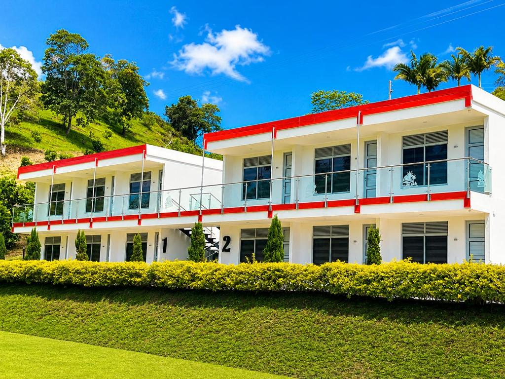 Hotel Takuara - 2