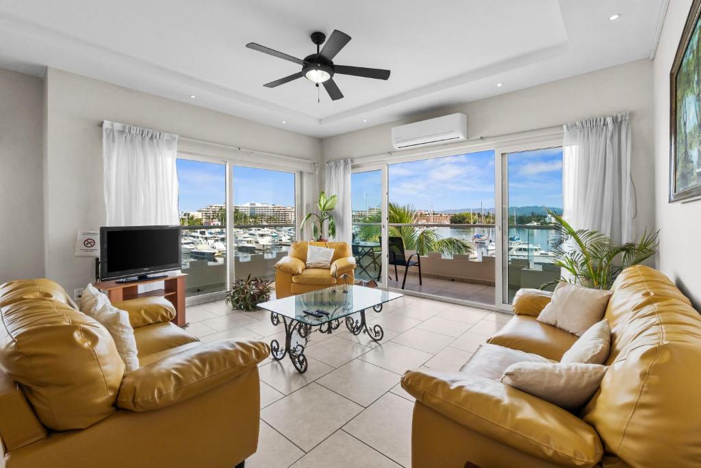 Marina Banderas Suites Hotel Boutique - 3