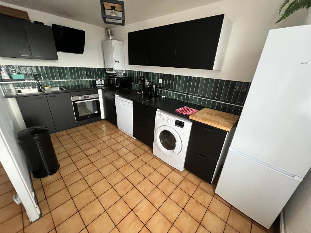 014 CHIC & COSY GRAND APPART DUPLEX 76m2 WIFI SMART TV NETFLIX ET VUE PANORAMIQUE - 2