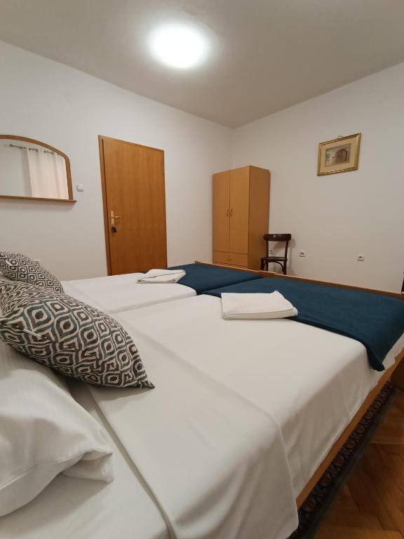 Apartment Aida - 4