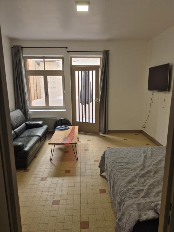 T2 avec terrasse privée en rez-de-chaussée - 2