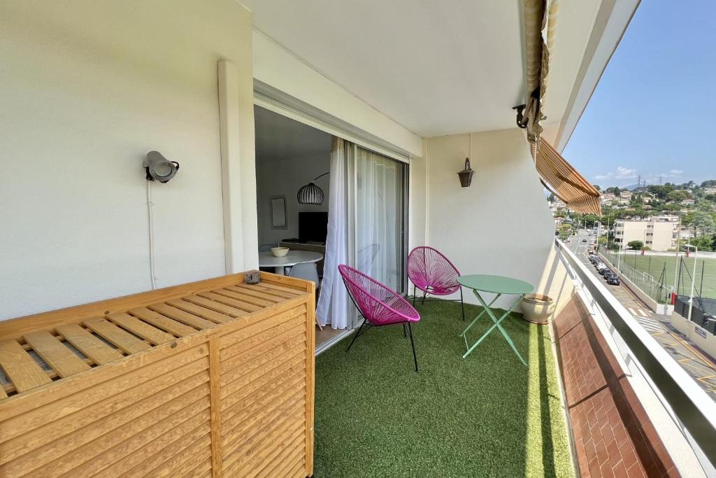Bright studio just outside Cannes - 4