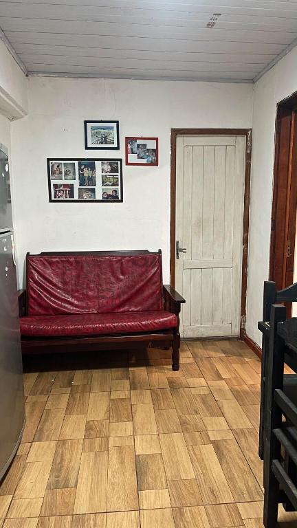 Apartament, downtown and bus station 10 minutes away - 1