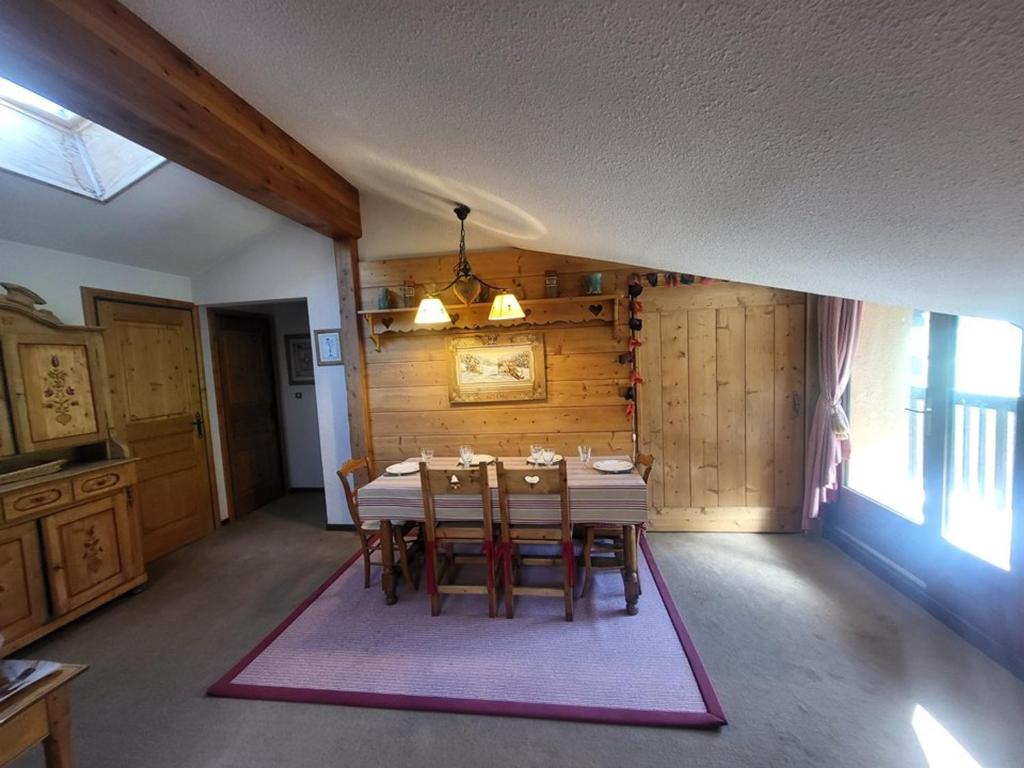 Appartement 3 chambres au pied des pistes - 6 pers. - FR-1-266-307 - 2