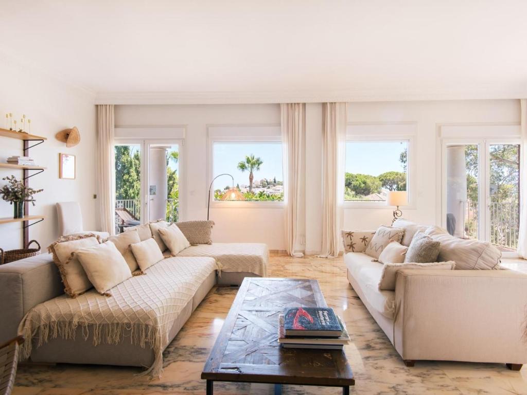 PREMIUM Family Villa in Málaga with Private Pool - 3