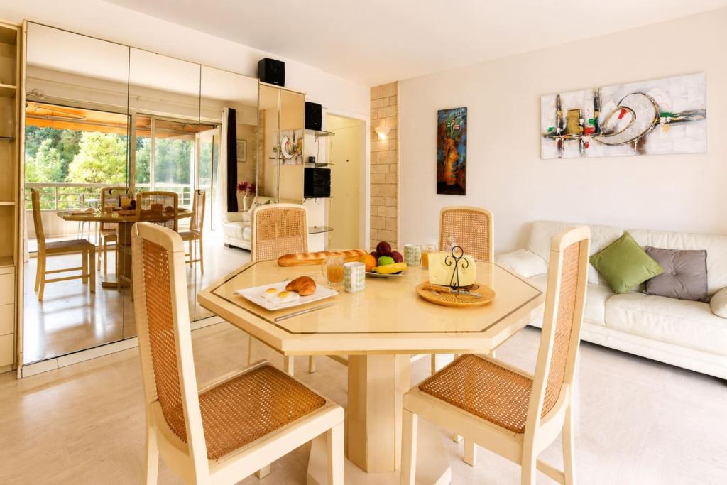 Le Volta 1-bedroom apartment with AC - 5