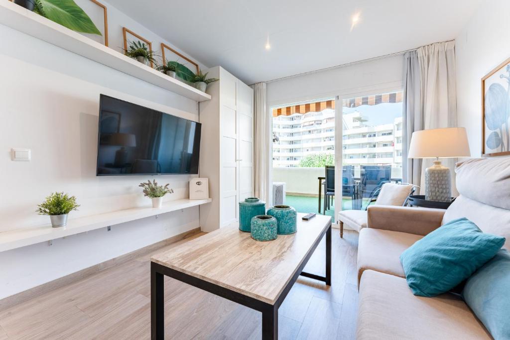 Premium Apartment in Benalbeach, Benalmadena - 3