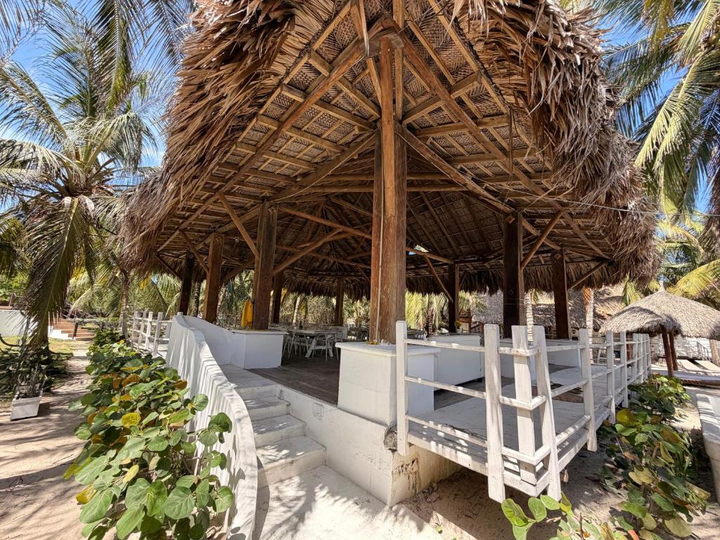 Marine Beach Hotel - 5