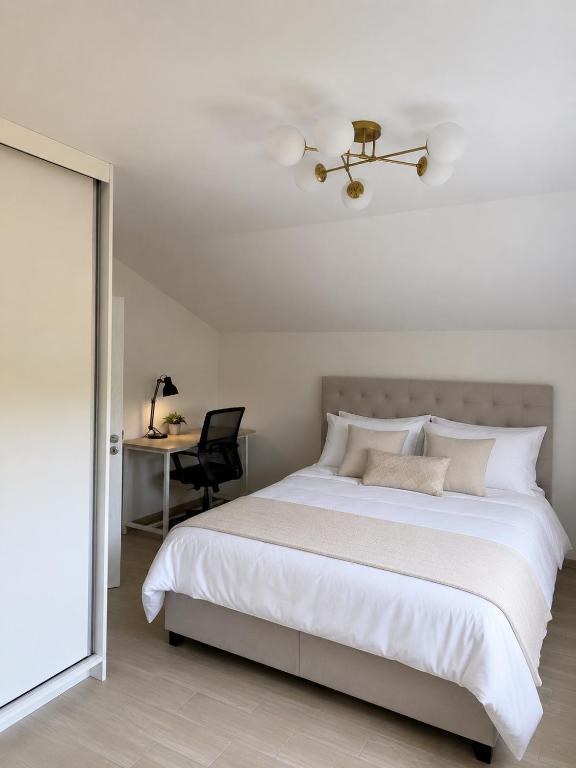 Stunning Tivat View Apartment Modern Design - 2