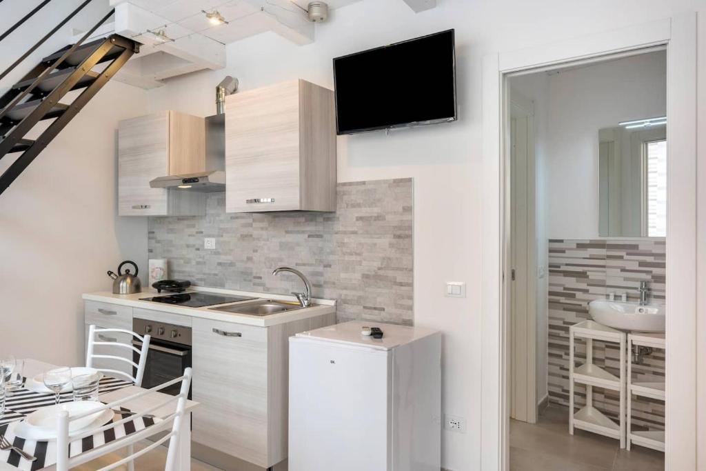 8 Lofts - Apartments - 2 - 4