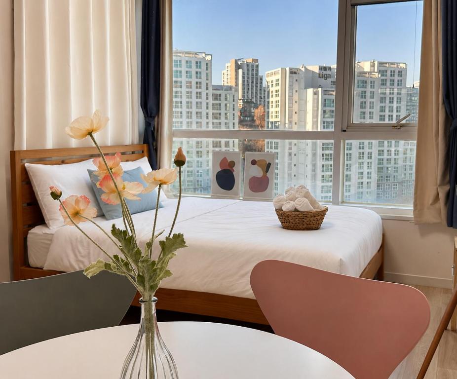Seoullo stay #2min walk from seoul station #elevator #city view