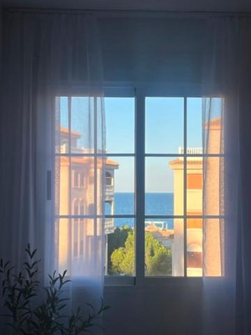 BuenaVista Torrevieja Sea-View Holiday Home - 2