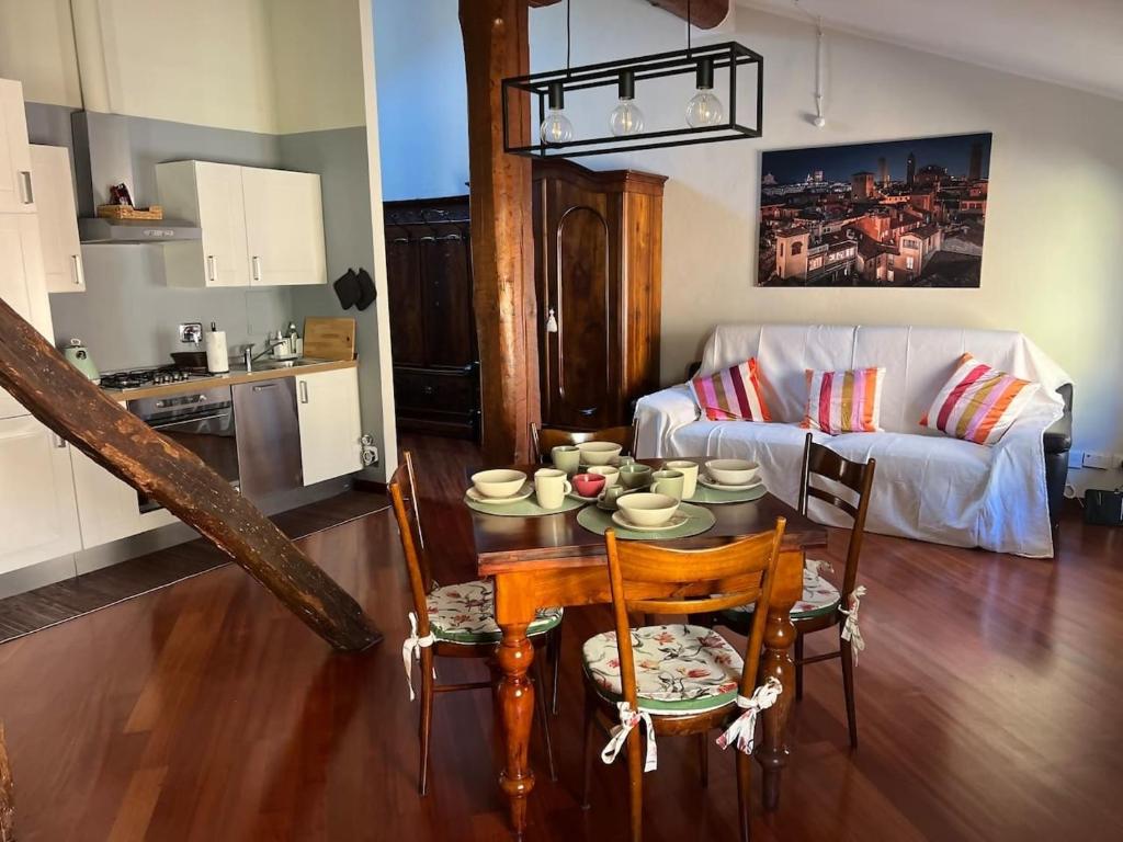 Suite SM51 Strada Maggiore 51 - 1