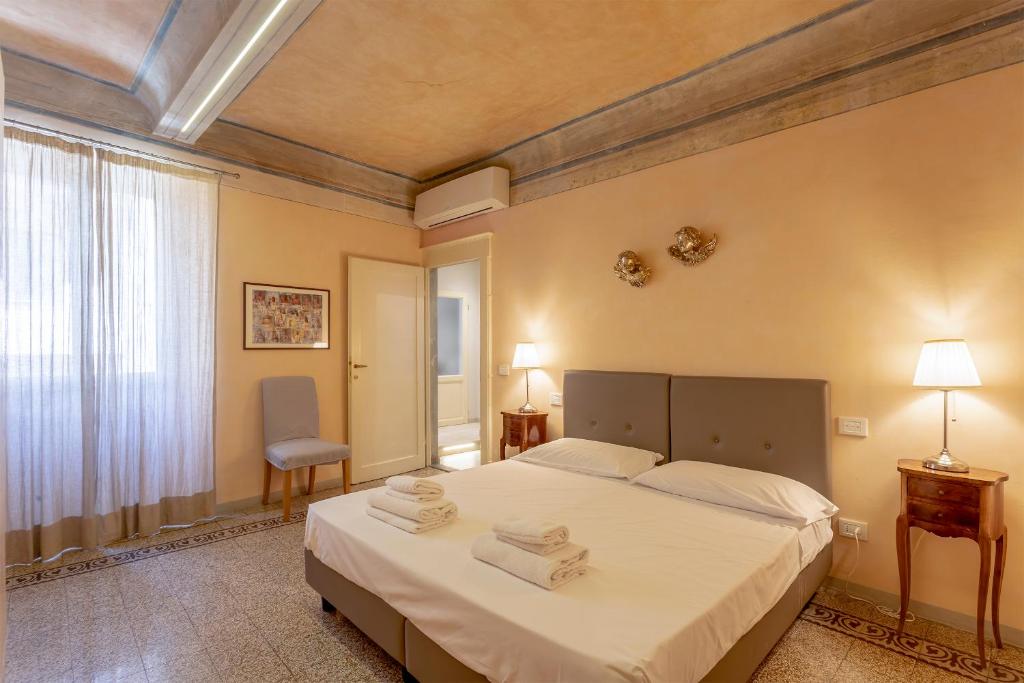 Sole Home Near Santa Maria Novella Square - 1