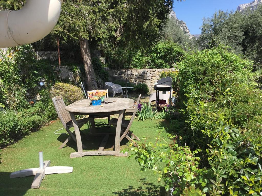 Charmante maison avec piscine - 3