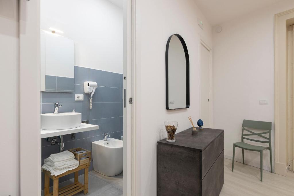 Catania city center 2 Baths, Self Check-in, Wi-Fi Ciciulena - 4