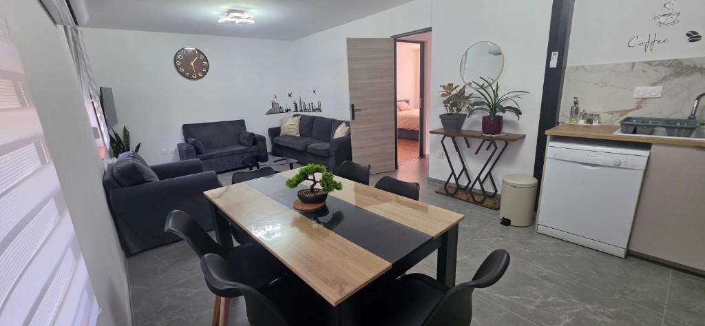 Maison avec jardin et parking privé - proche centre - 4
