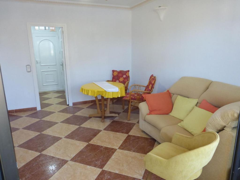 1 bedroom apartment at 50 meters from the beach - 4