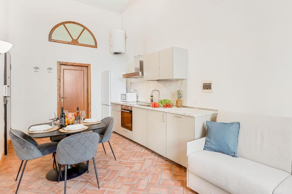 Albero Urban Retreat near SMN Station - 4