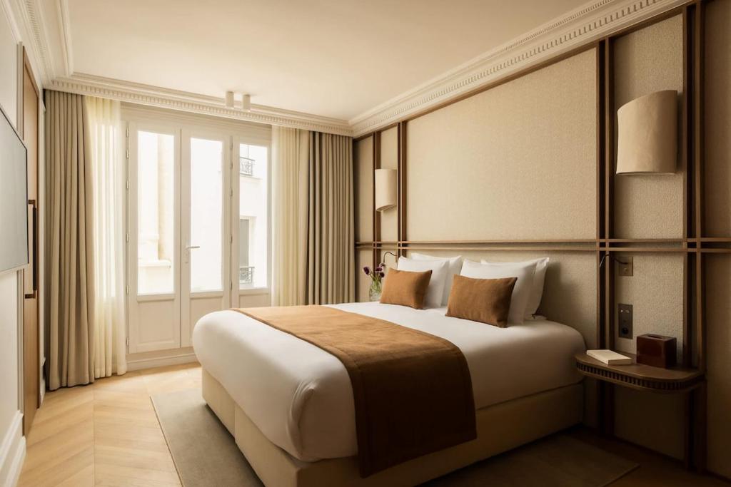 Saint Germain Luxury 4BR 8P with AC - 5