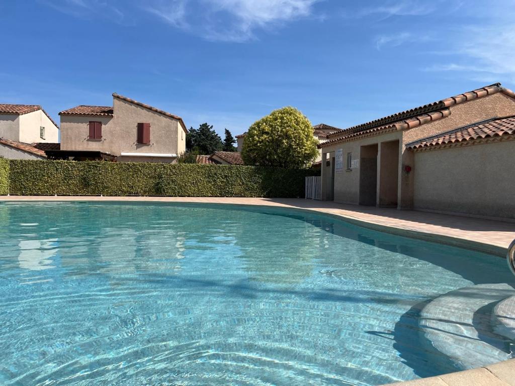 La Paloma - 3