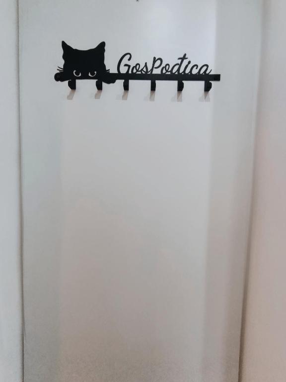 Gospođica - 5