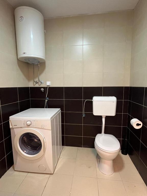 Modern Cozy Studio Apartment 2 - Quiet and Fully Equipped - 5