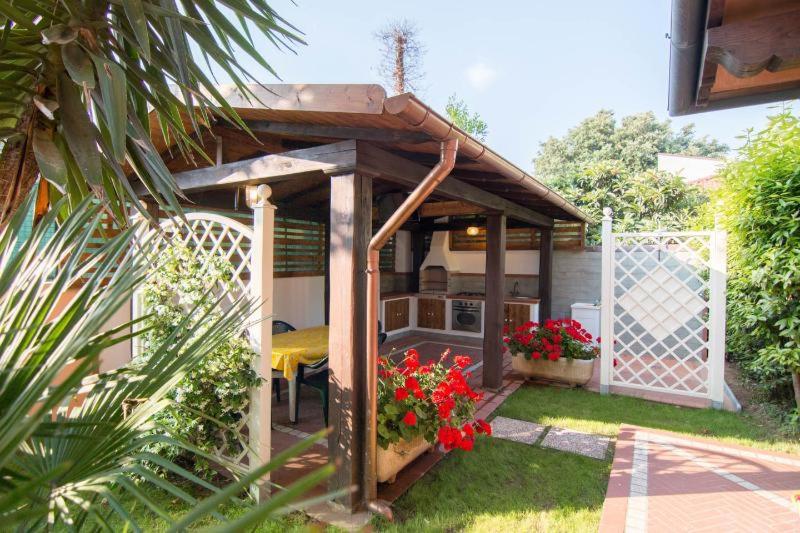 Casamare 5 adulti 2 camere 2 Bagni Piano terra Piscina idromassaggio - 3
