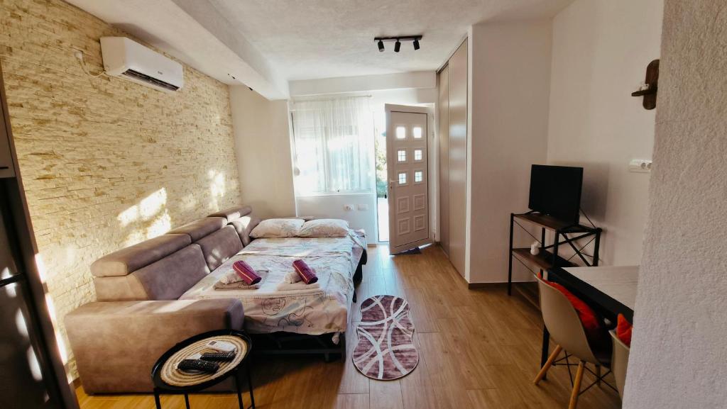 Apartmani Julija Tivat - 1