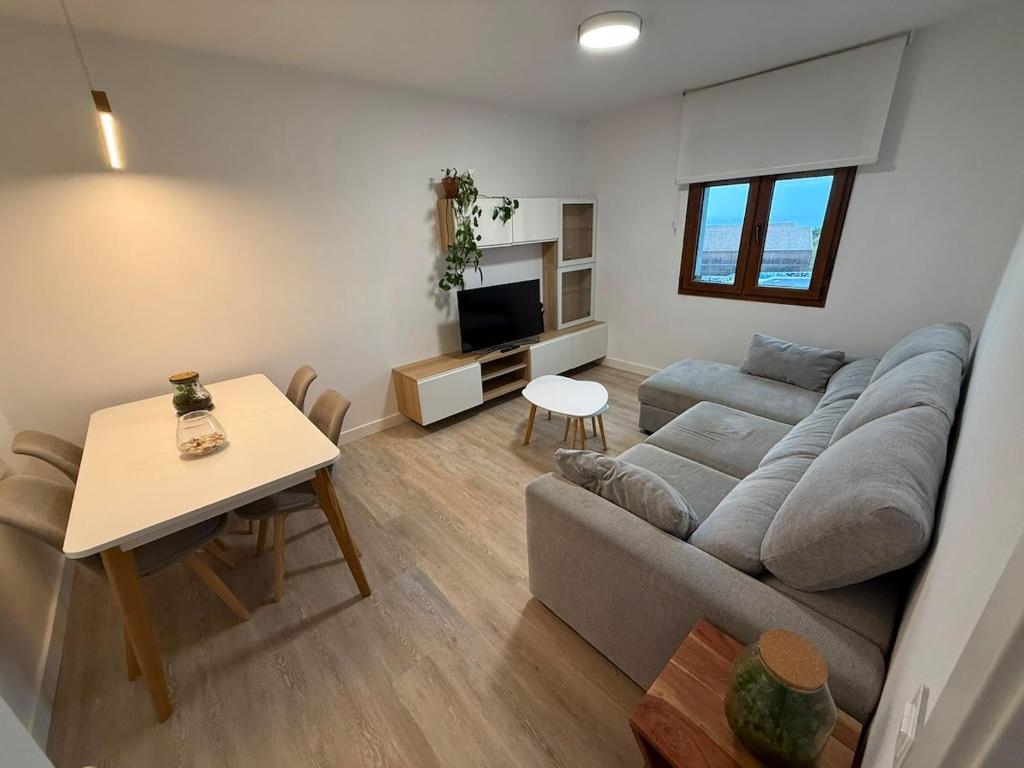 Cool Seafront Apartment in Cimadevilla - 1