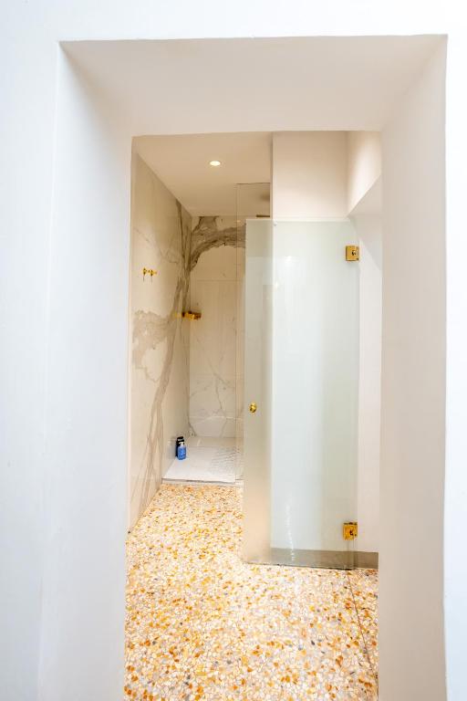 Realkasa La Canzone Apartment - 3