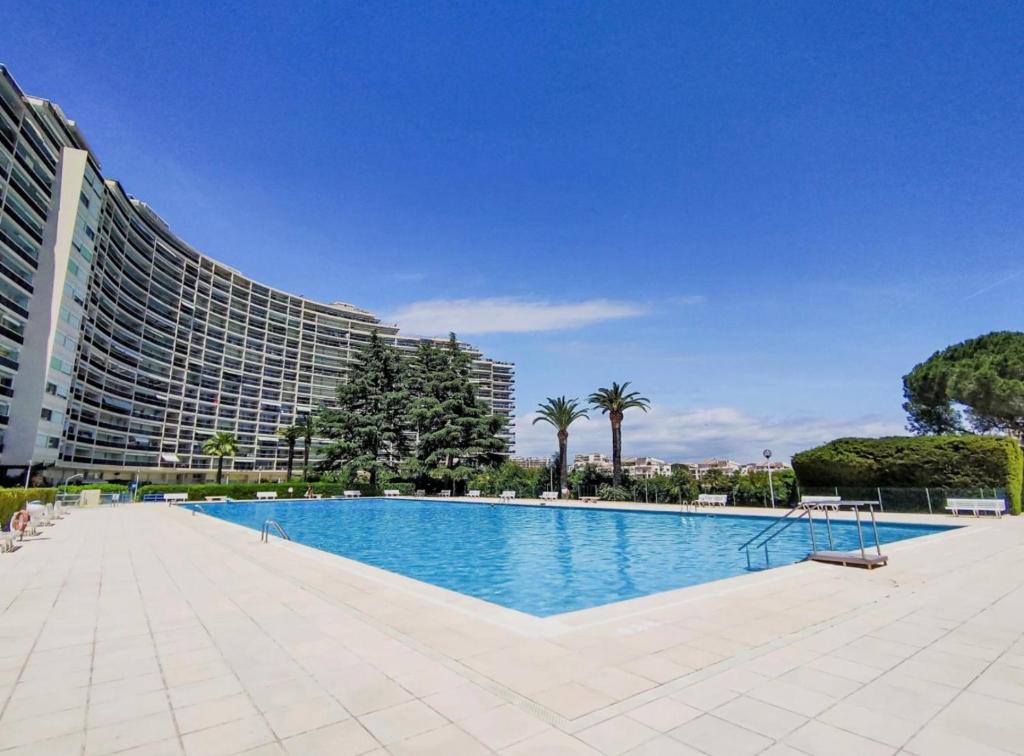 Azur Évasion Cannes Marina, piscine, plage, golf et parking - 1