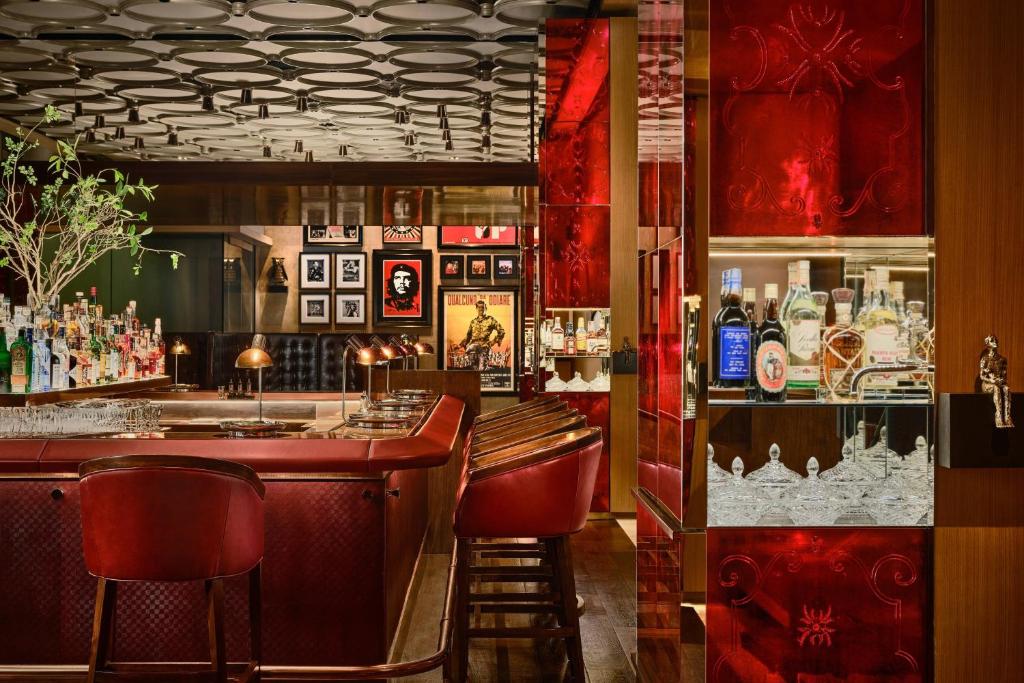 Bar/lounge
