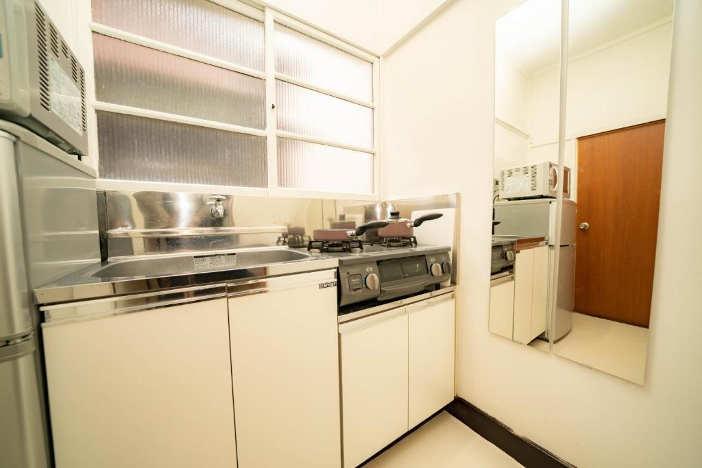 ACOE OKUBO - 2-Story Home in Shinjuku's Food Heaven Area