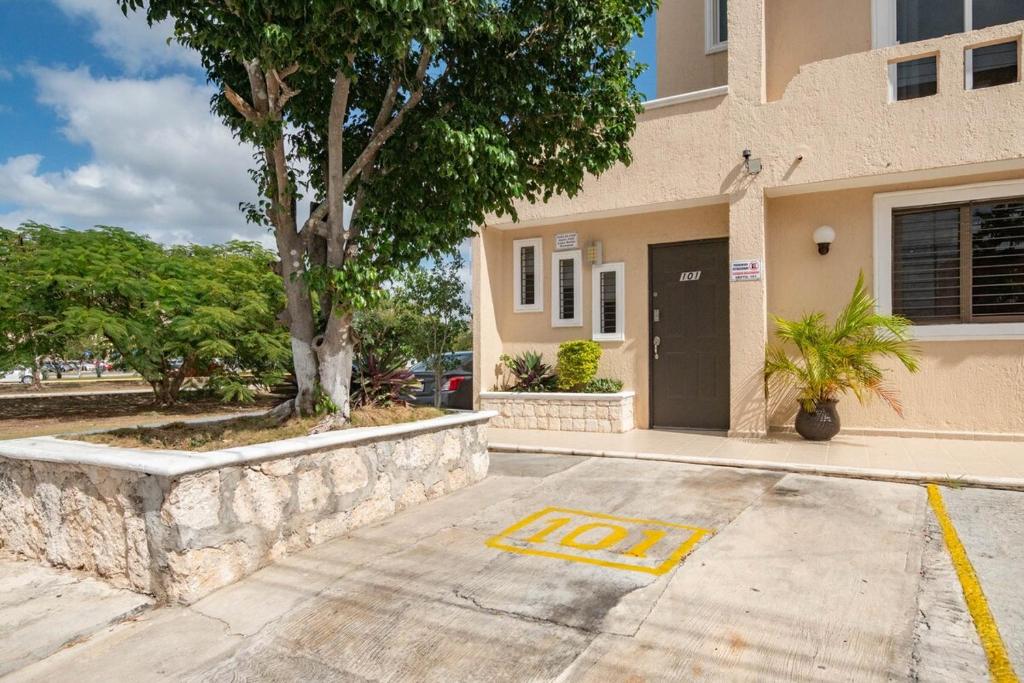 Home 365 Mérida Comodidad, amplitud total, 3 recamaras, 2 baños 5 camas ideal familias Consulado Americano - 4