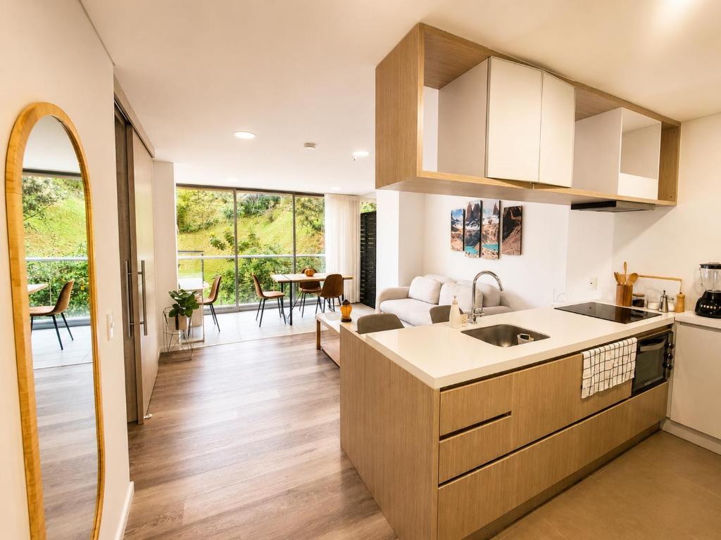 Apartasuite en Rionegro con piscina, gimnasio y spa - 3