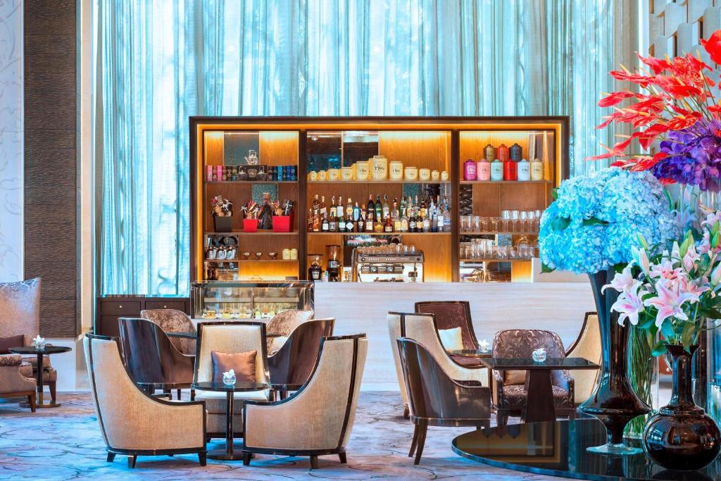 Bar/lounge