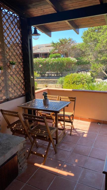 Casa con giardino, Wi-Fi e aria condizionata vicino alla Pelosa - 2