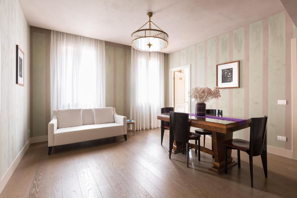 โรงแรมเลียสซิดี พาเลซ (Liassidi Palace Hotel)