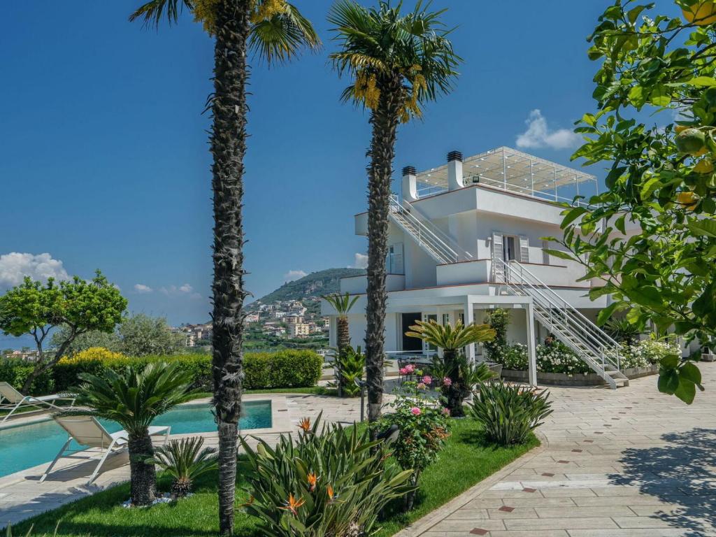Luca's Home Naples - Sacro e Profano - 5