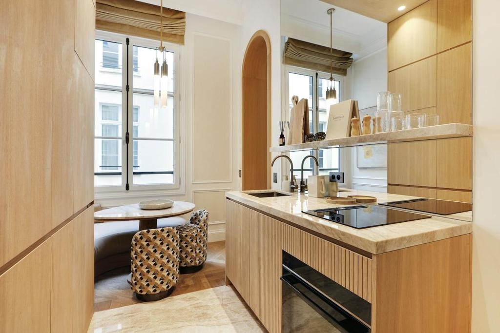 The Lander - Serviced 2BR2BA - 2