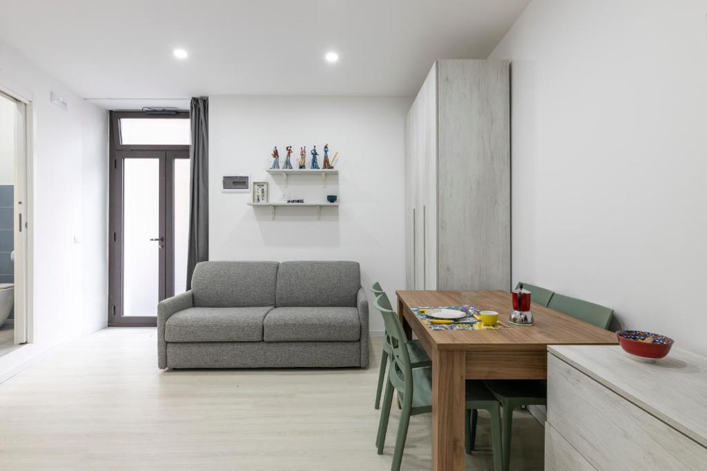 Catania city center 2 Baths, Self Check-in, Wi-Fi Ciciulena - 2