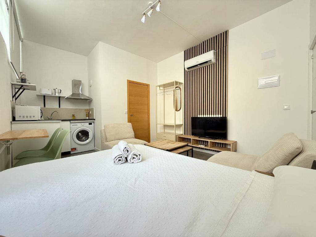 Nova Suites - Los Boliches & Beach - 4