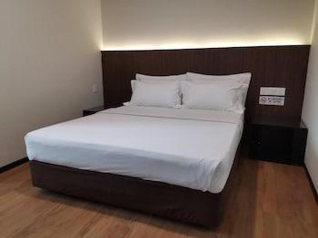 Hotel Holiday Kota Kinabalu