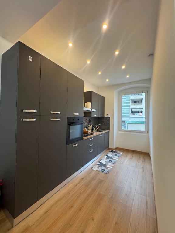 Genova East Gateway Premium Apartment & Suite - 5