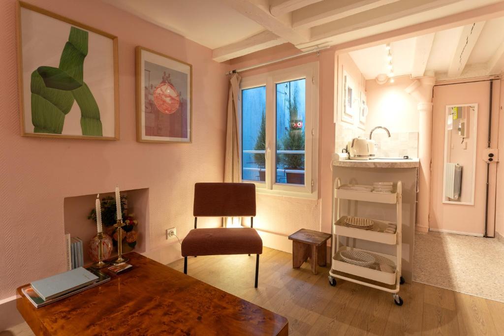 Heart of Le Marais - 5