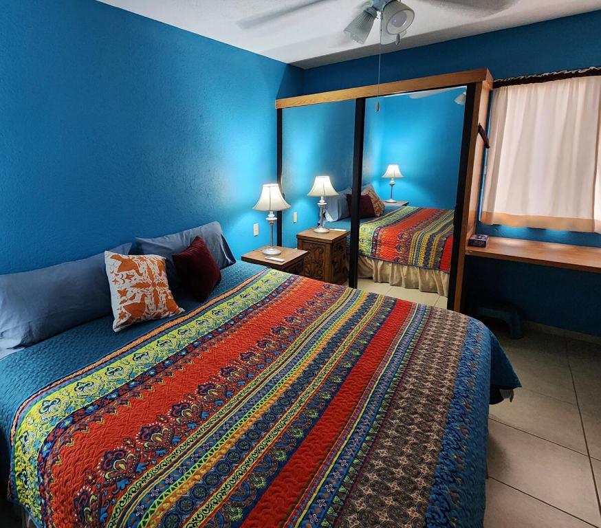 Cabo 3 bedroom condo across from beach - 3